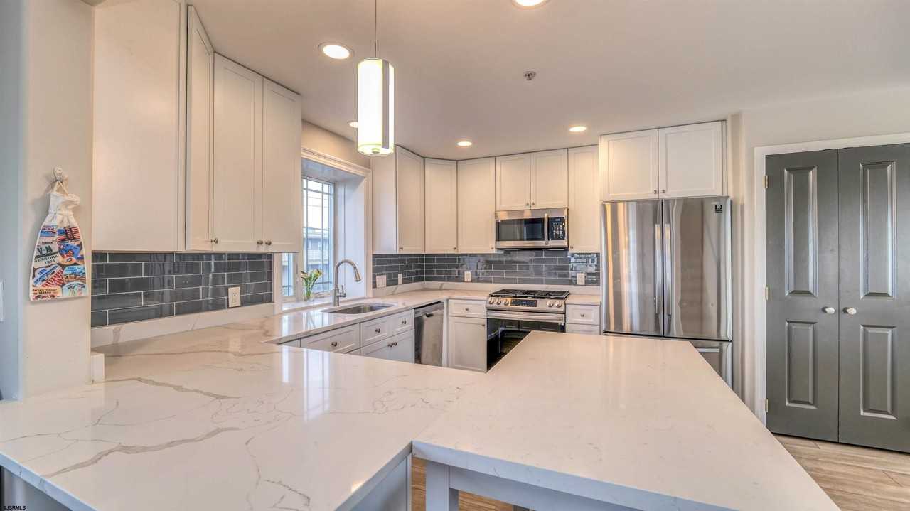 9100 Atlantic Ave - Photo 7 of 39