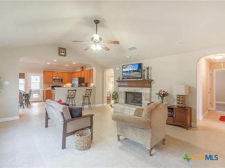 130 Mystic Holw - Photo 2 of 9