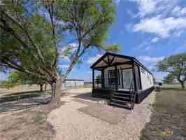 featured image of 120 Water Hole Ln