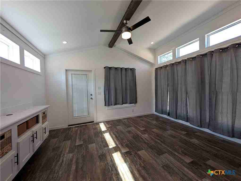 120 Water Hole Ln - Photo 4 of 30