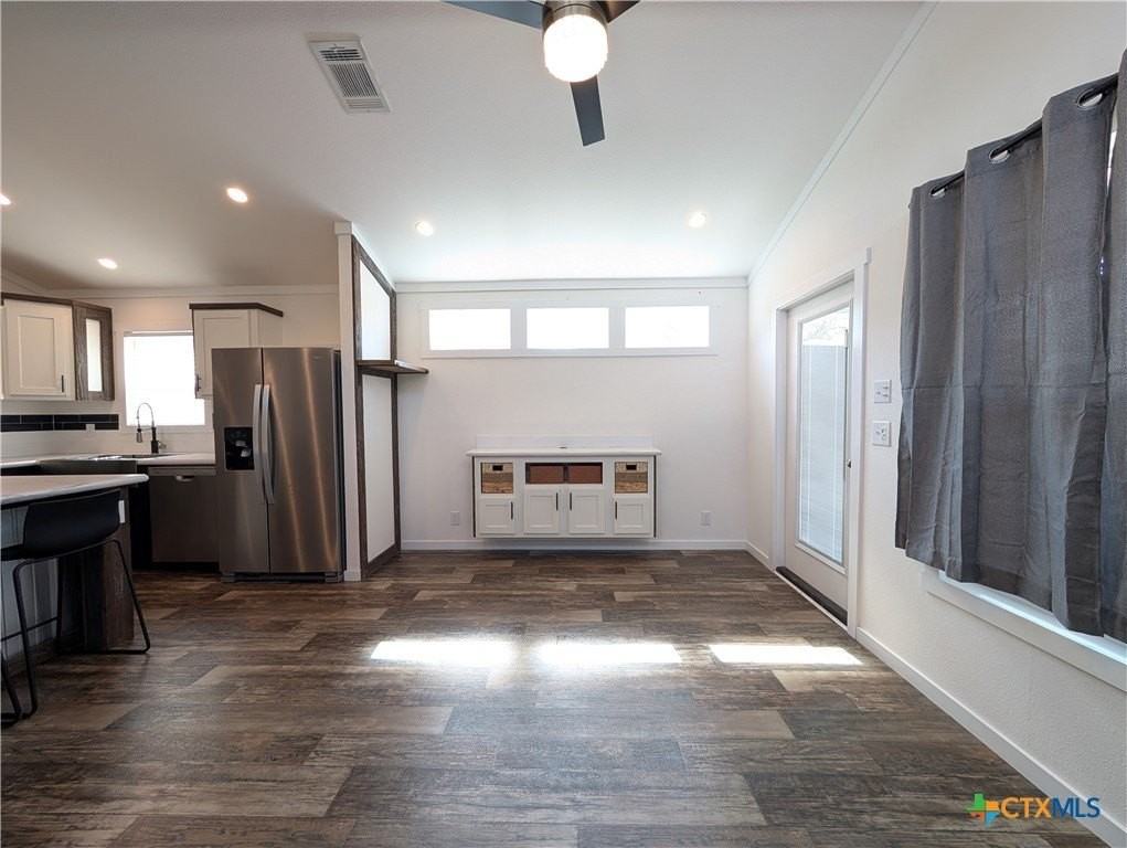 120 Water Hole Ln - Photo 7 of 30