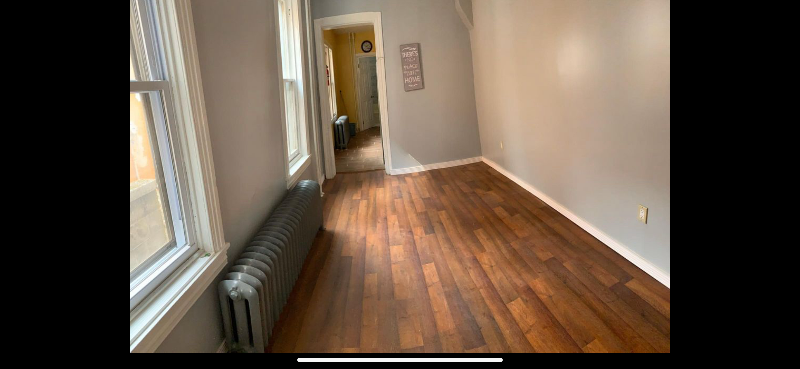 1249 Greenwich St - Photo 6 of 14