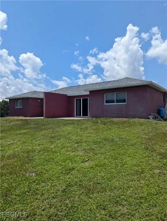 2405 Mansfield Ave S - Photo 2 of 12