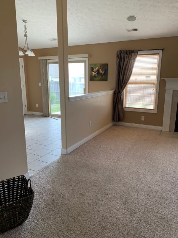 1410 Crusade Dr - Photo 5 of 15