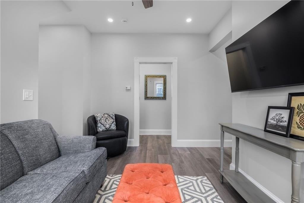 10 Braman St Apt 1 - Photo 4 of 25