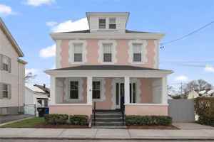 featured image of 10 Braman St #1