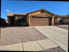 featured image of 7865 E Rooner Dr