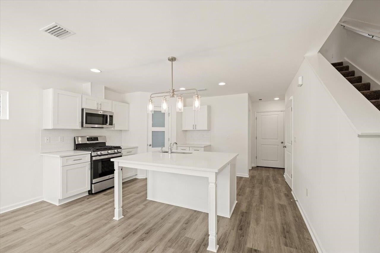 3694 Meadow Vista Ln - Photo 5 of 39