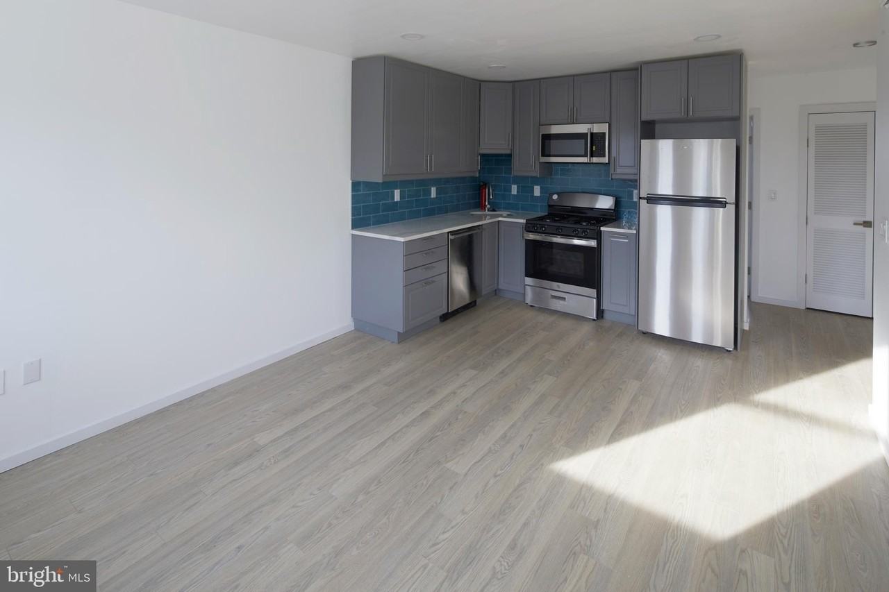 958 Mount Olivet Rd Ne Apt 3 - Photo 2 of 14