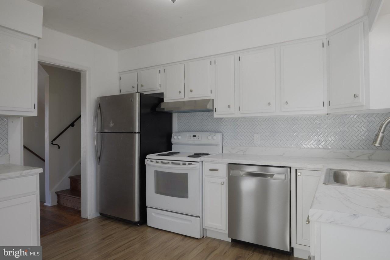 1016 S Hilton Rd - Photo 7 of 18