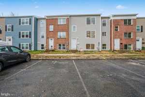 featured image of 1935 Brookside Dr