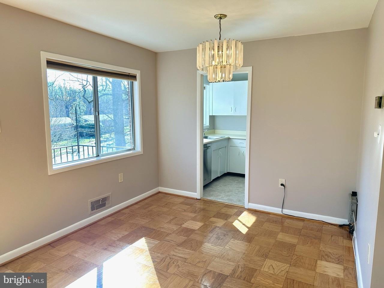 10670 Weymouth St Apt 202 - Photo 3 of 17