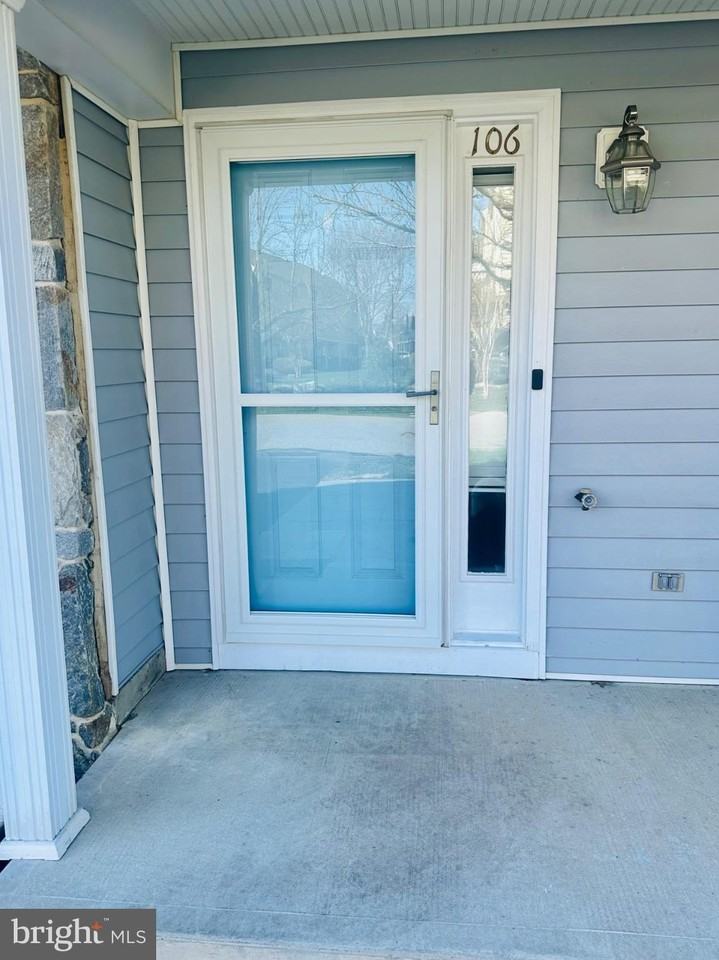 106 Blenny Ln - Photo 2 of 42