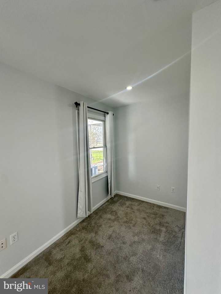 106 Blenny Ln - Photo 5 of 42