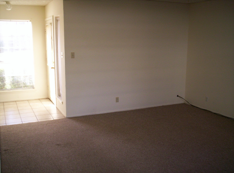 5 Dallas Ct - Photo 4 of 33