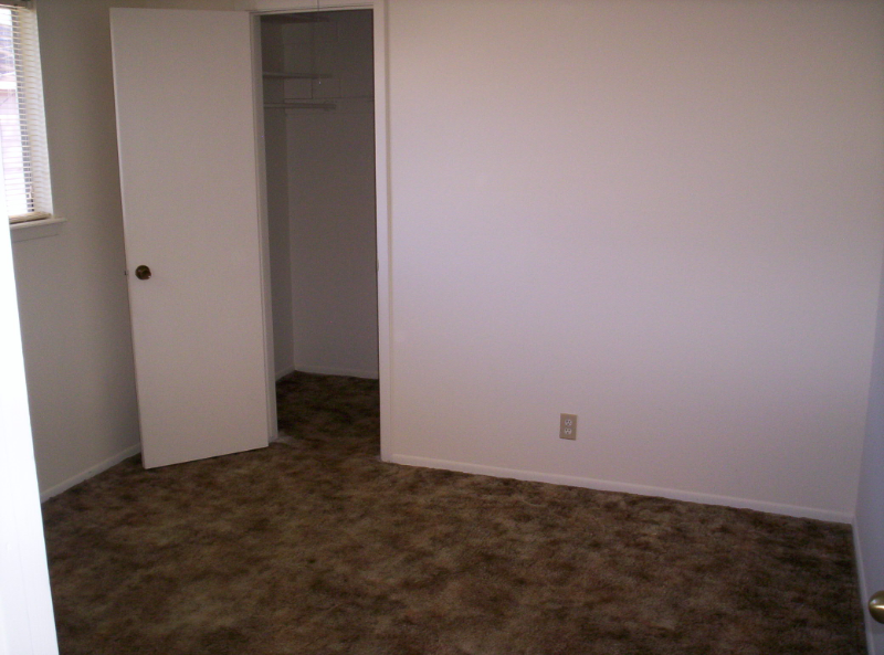 5 Dallas Ct - Photo 6 of 33