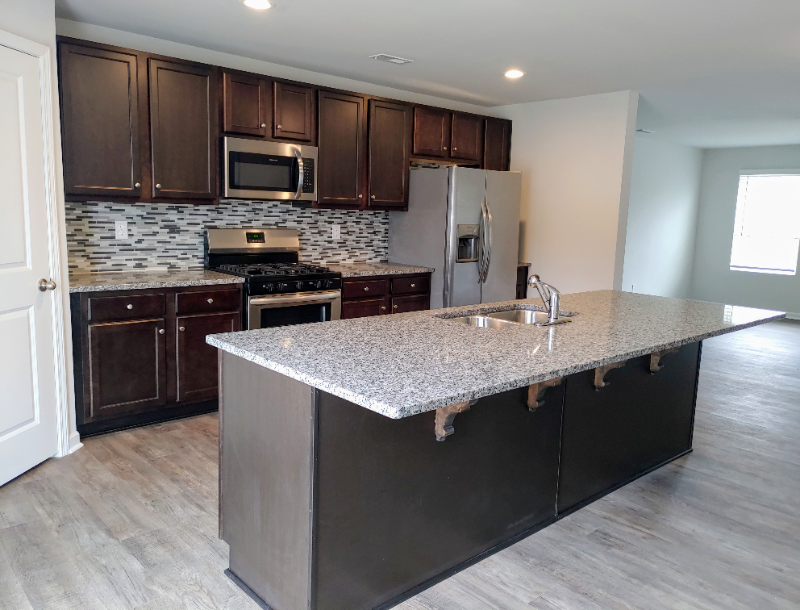 8220 Waxhaw Hwy - Photo 2 of 33