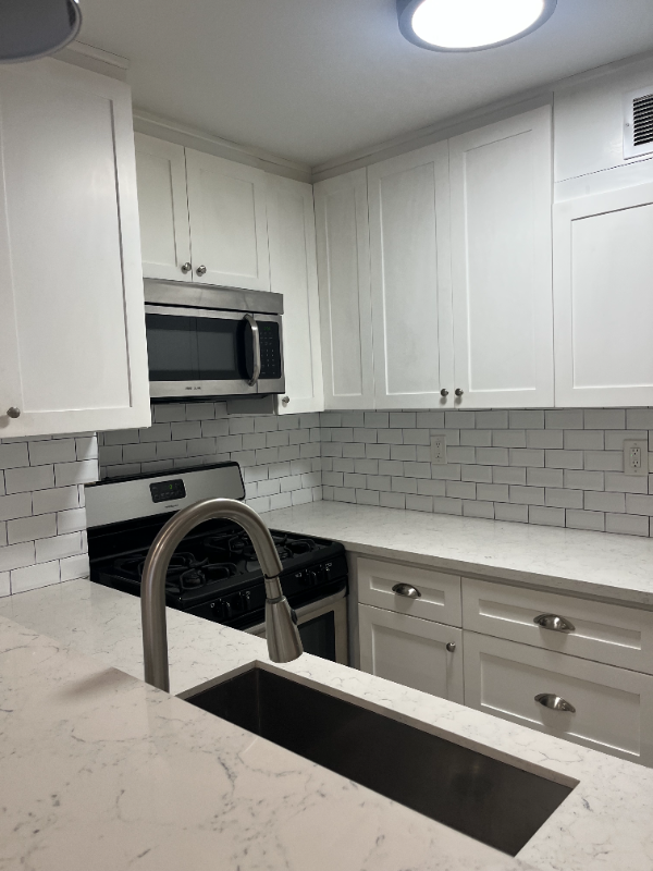 11669 Chenault St - Photo 2 of 30