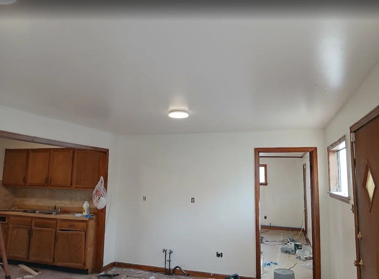 2751 Henley Dr - Photo 6 of 12