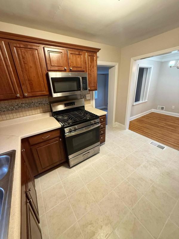 3229 Mcafee Rd - Photo 4 of 19