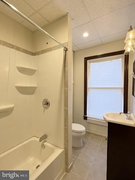 138 S Queen St Apt 2 - Photo 7 of 7