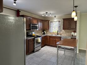 2262 Locke Cir - Photo 1 of 1