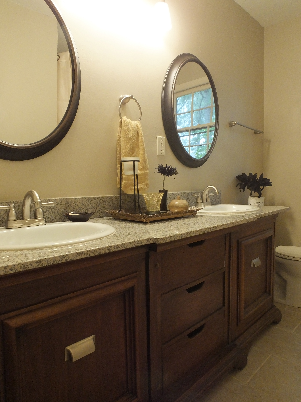 2262 Locke Cir - Photo 6 of 14