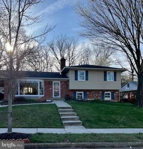 1329 N Ivanhoe St - Photo 2 of 11