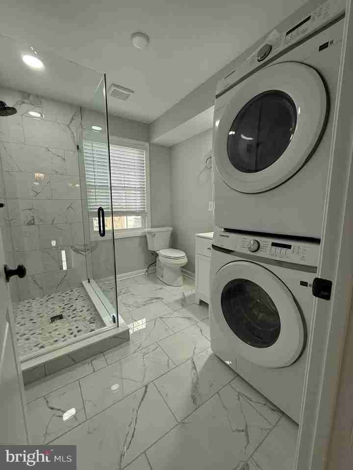 510 Caroline St Unit B - Photo 6 of 22