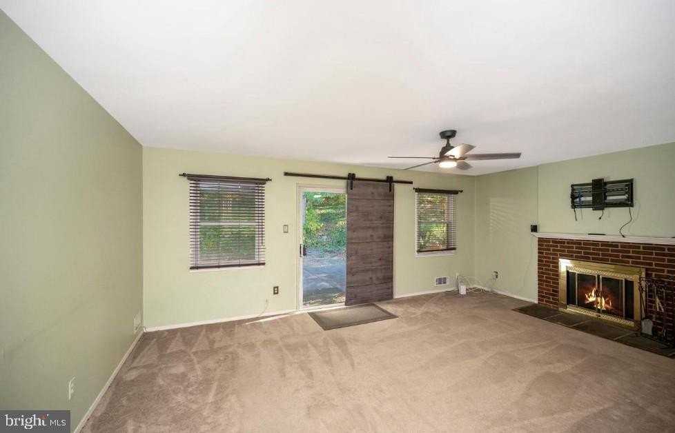 6507 Byron Ave - Photo 6 of 7