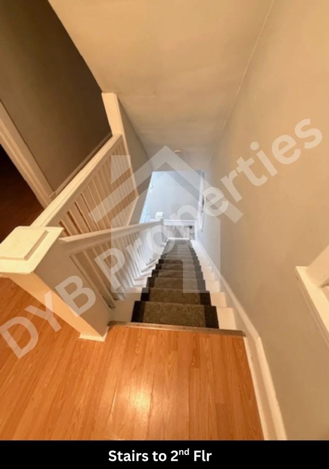 56 Kent Ln - Photo 5 of 16