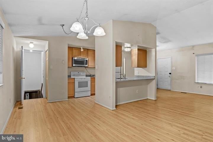 8406 Rainbow Bridge Ln - Photo 2 of 8
