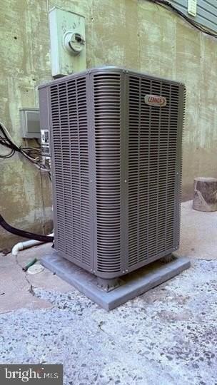 8406 Rainbow Bridge Ln - Photo 7 of 8