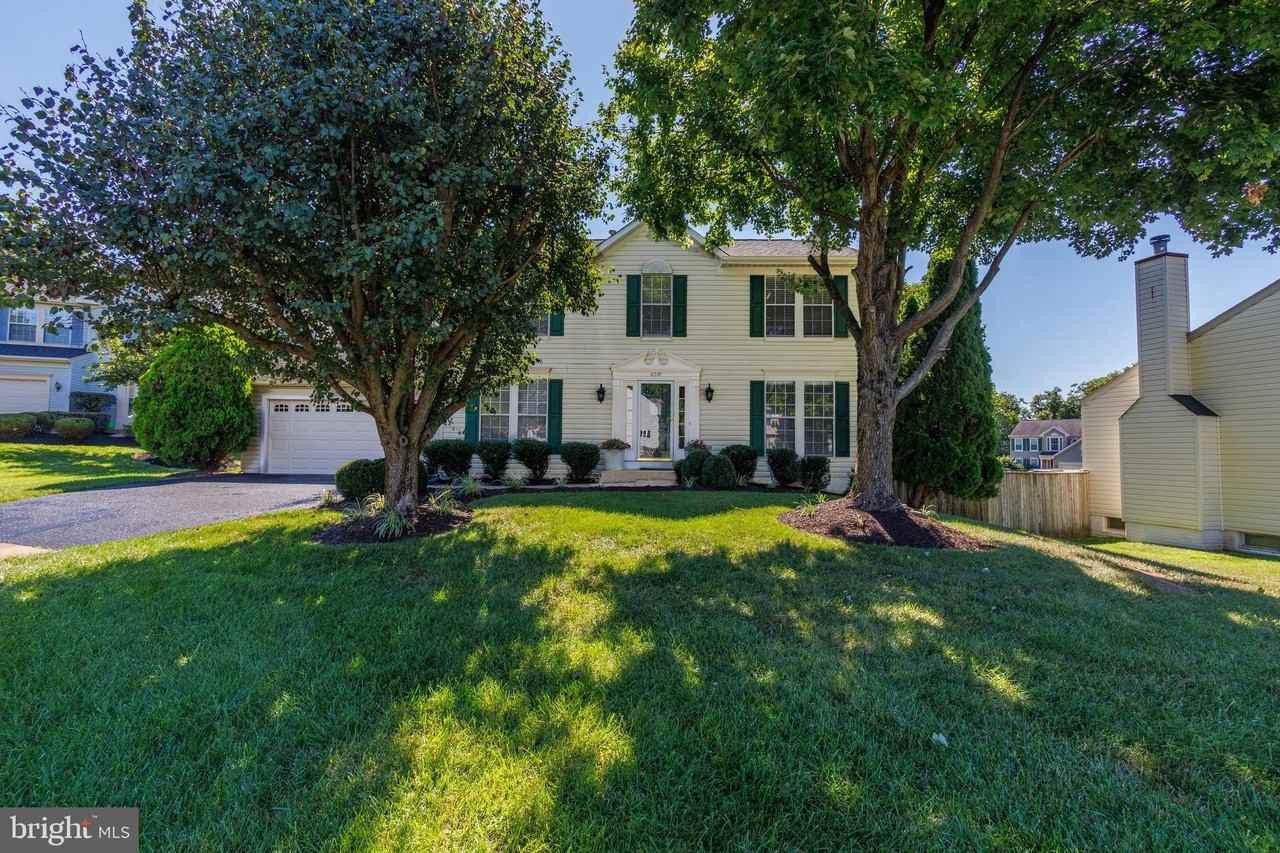 6507 Harvest Mill Ct - Photo 2 of 42