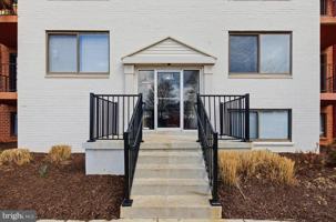 featured image of 125-L Clubhouse Dr Sw Unit 9