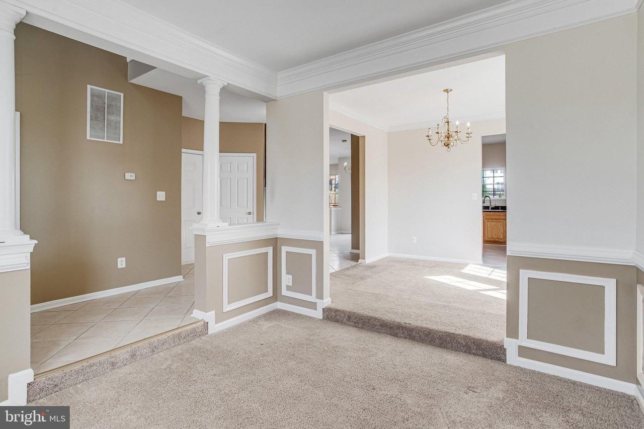 11973 Rayborn Creek Dr - Photo 5 of 41