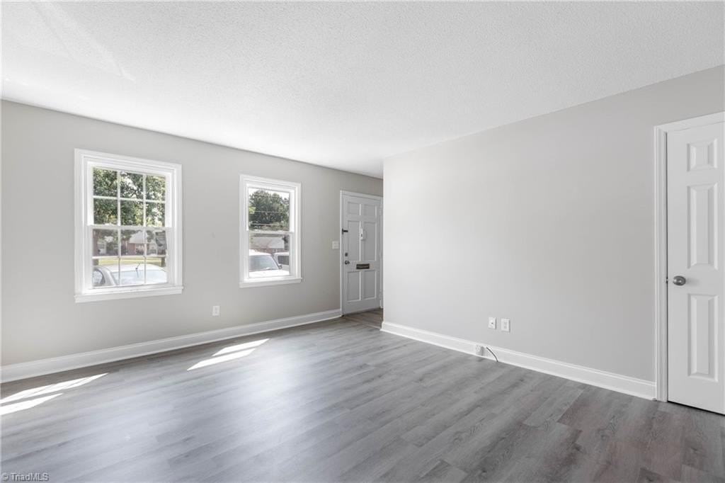 22 Forsyth St - Photo 5 of 21