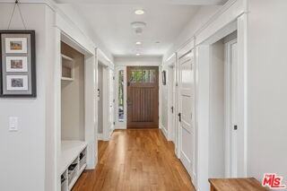 1749 Hill St - Photo 3 of 8