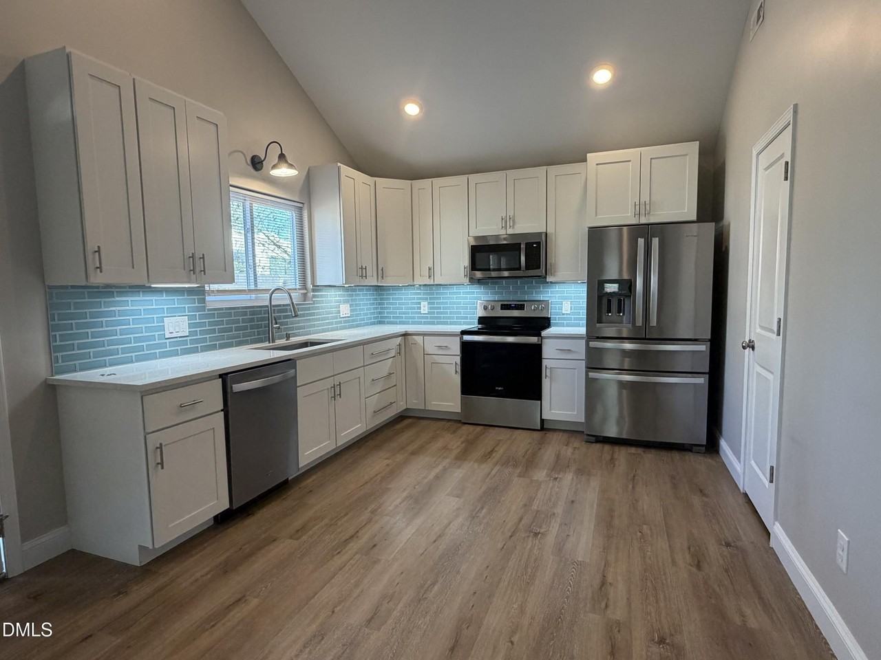 507 N Maple St Unit A - Photo 3 of 15