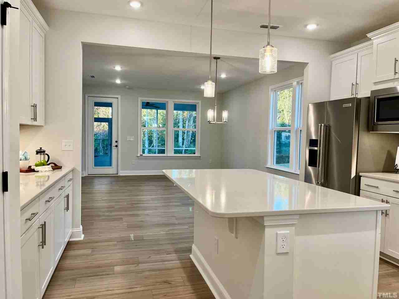 1609 American Beech St - Photo 6 of 28