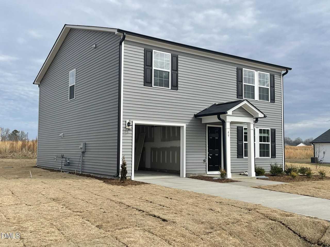 49 Suhani Ln - Photo 2 of 36