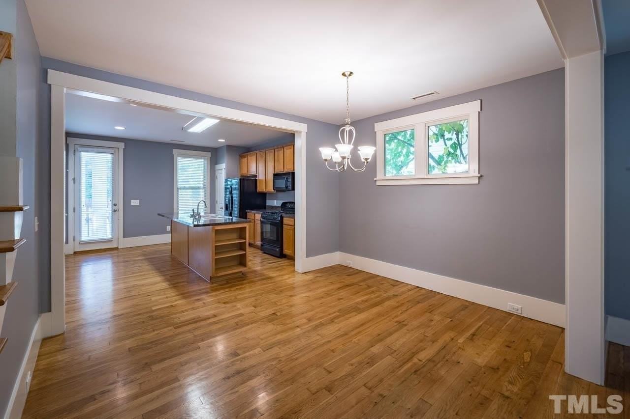 1178 Great Ridge Pkwy - Photo 6 of 42