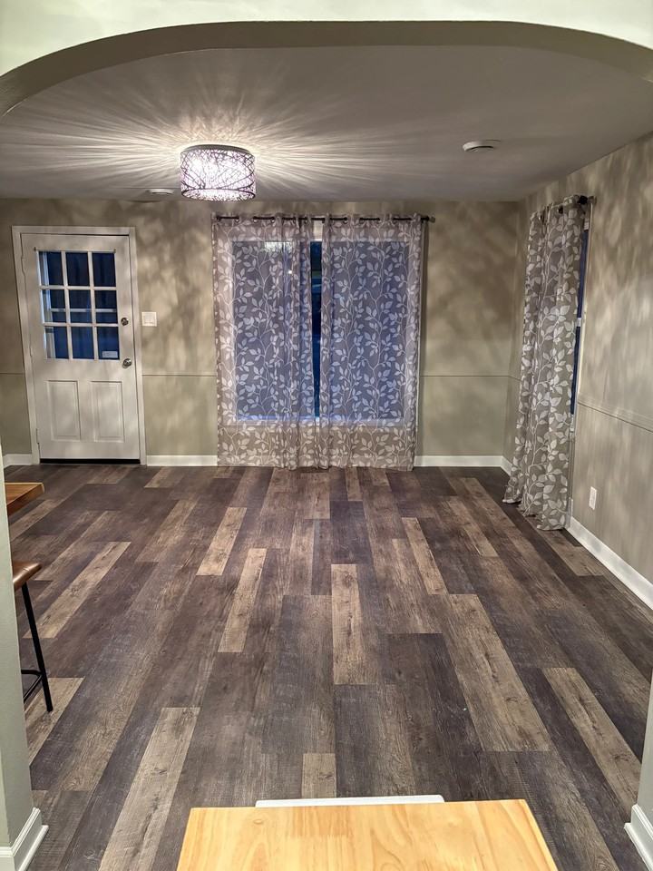 1509 N Breezeland Rd - Photo 3 of 28