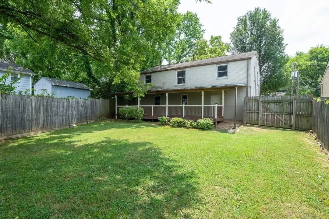 6104 Nashua Ave - Photo 2 of 16