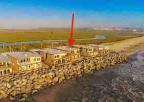 featured image of 1670 Seacoast Dr #D