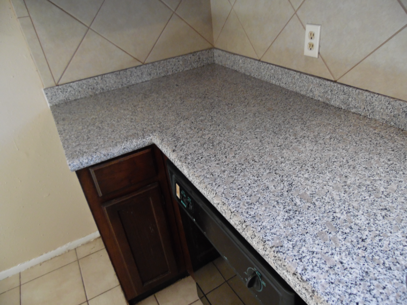 1708 N Avenue R - Photo 6 of 29