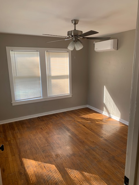 1814 W Summit Ave #2 - Photo 3 of 12