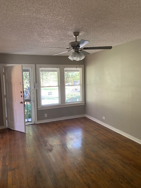 1814 W Summit Ave #2 - Photo 6 of 12