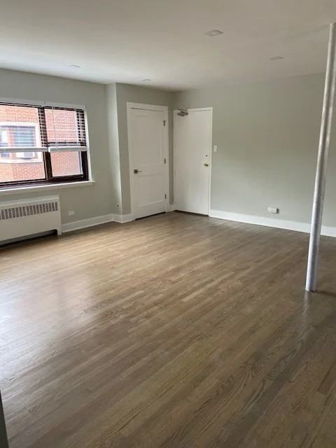 551 N Sheridan C2 - Photo 6 of 13