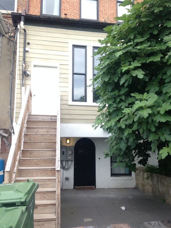 1023 N Calvert St - Photo 2 of 27